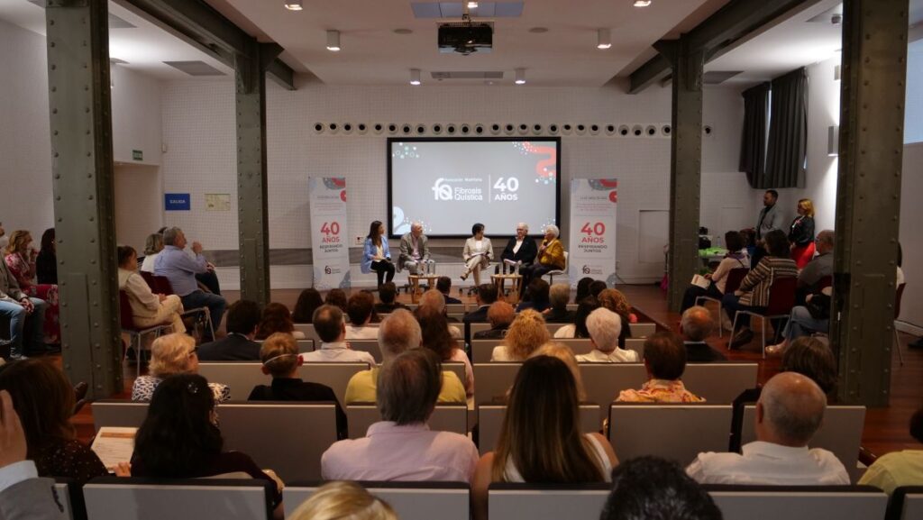 Photo Album 1 - 00000008